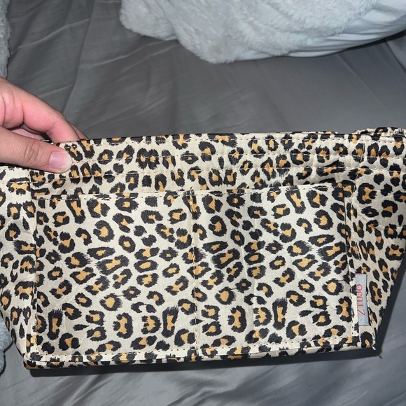 black marc jacob’s tote - Picture 4 of 6